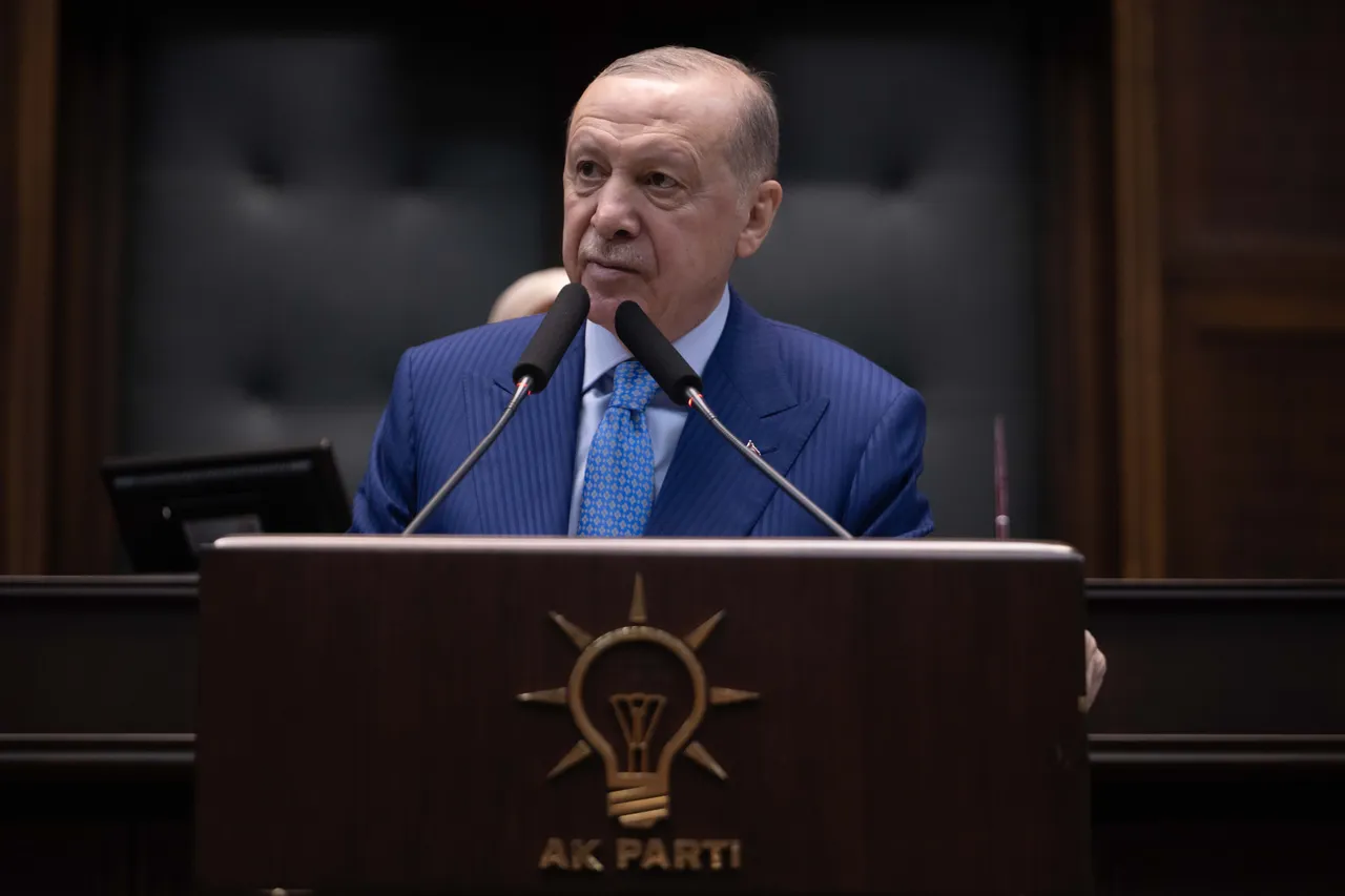 Erdoğan bën thirrje për unitet dhe vëllazëri mes sfidave rajonale