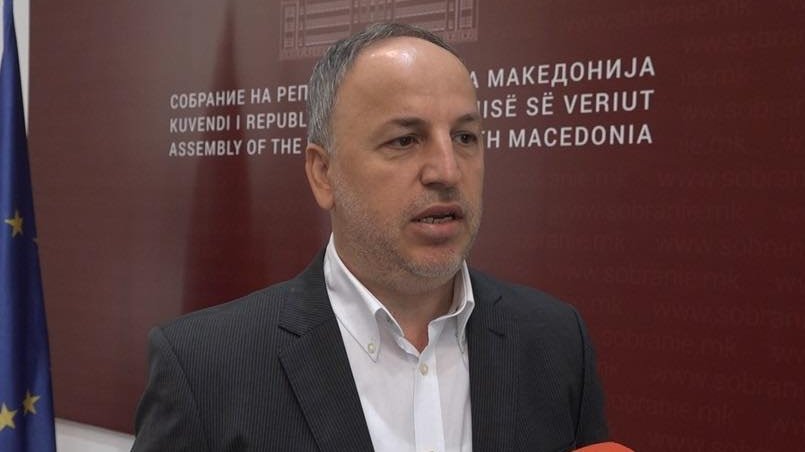 Azizi  Shqipja nuk preket  Kuvendi e respekton 100   flasin faktet