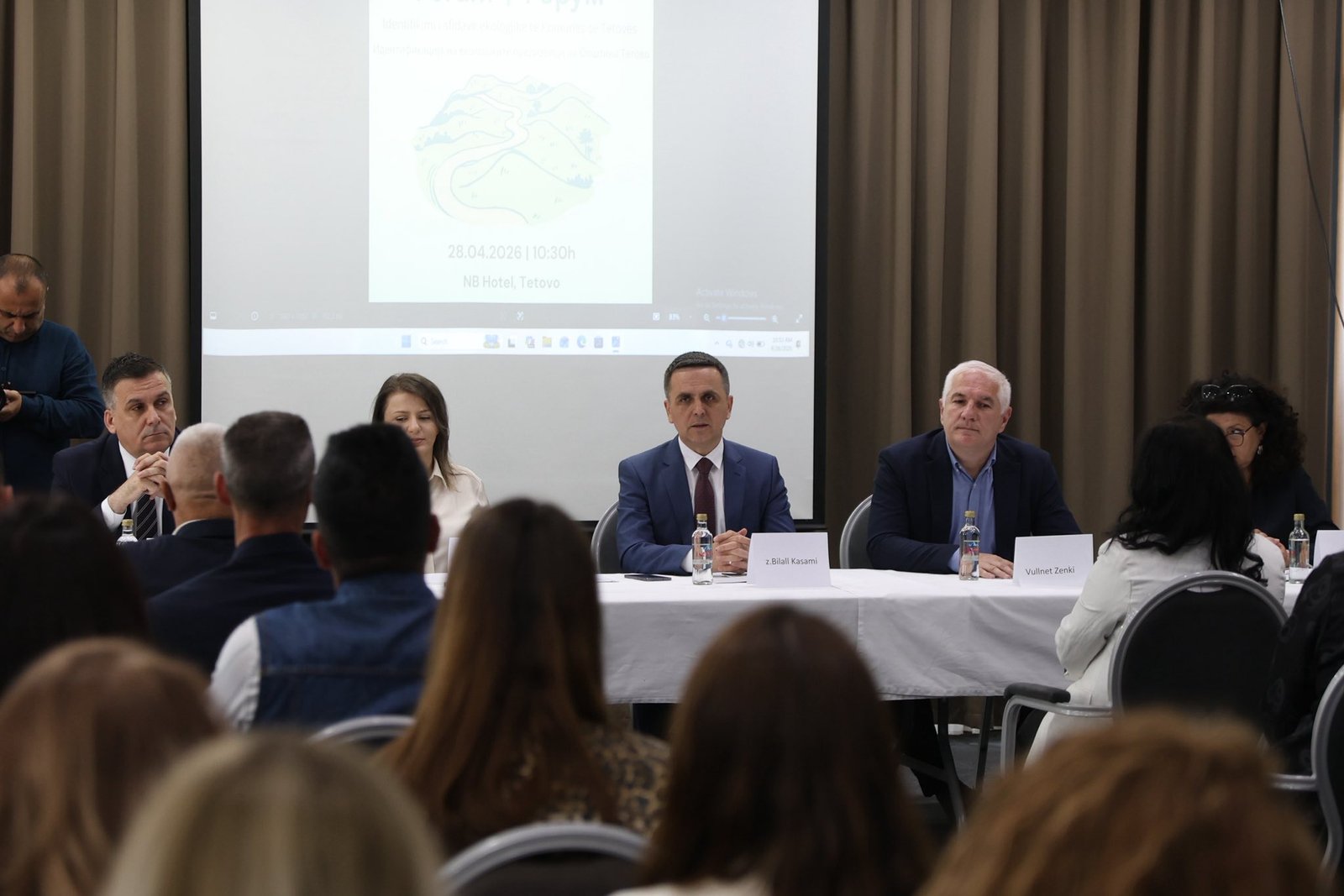 Kasami merr pjesë në forum  në fokus mbrojtja e mjedisit në Tetovë