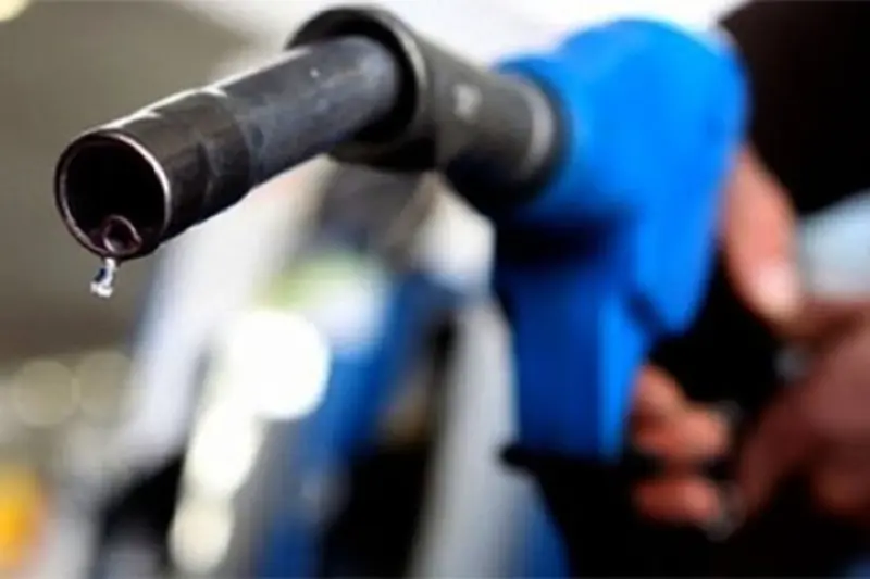 Dizeli rritet sërish  benzina ulet për gjysëm denari