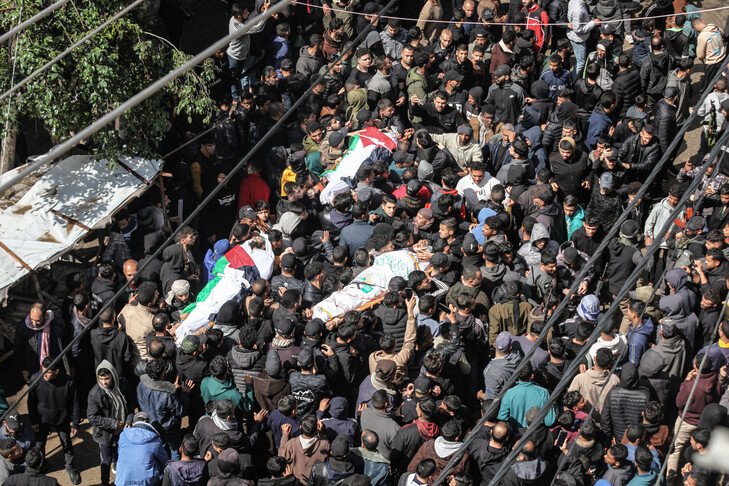 Sulmet izraelite në Gaza shkaktojnë 10 të vdekur dhe dhjetëra të tjerë të plagosur