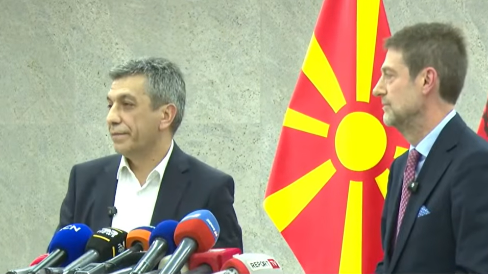 Hoxha fton Mexhitin pas skandalit që bëri me mesazhin