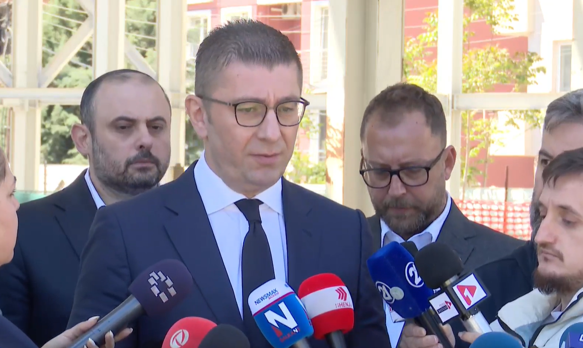 Mickoski  Pres që çmimi i naftës sot të lirohet për 2 ose 2 5 denarë