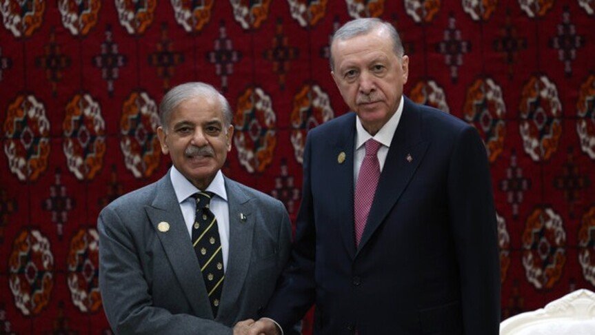 Presidenti turk dhe kryeministri pakistanez diskutojnë procesin e armëpushimit me Iranin