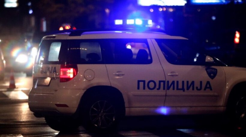 Shoferi i dehur përplas këmbësorin dhe largohet nga vendi i ngjarjes