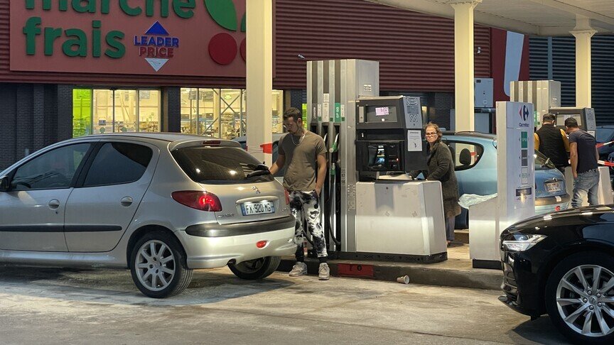BE nuk sheh mungesa aktuale të karburantit  por paralajmëron rreziqe për furnizimin me karburant për avionë