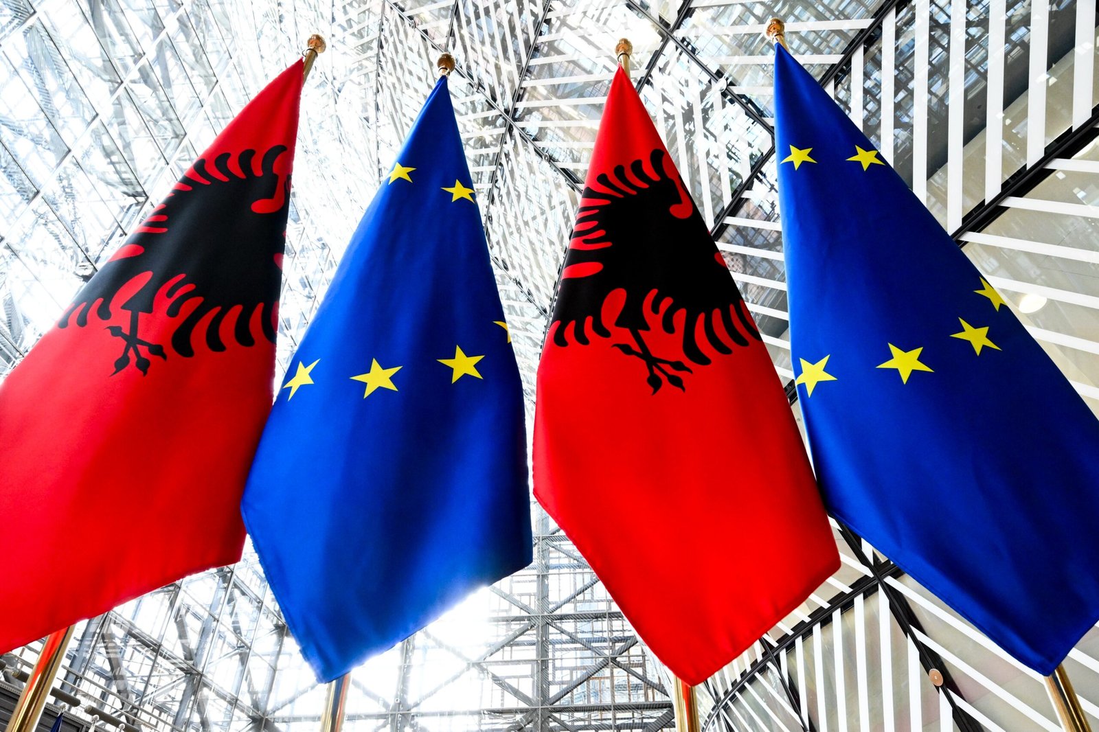Më 26 maj mbahet Konferenca Ndërqeveritare Shqipëri   BE  hapet faza përmbyllëse e negociatave