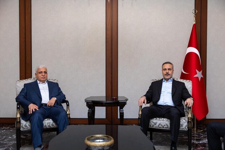 Kryediplomati turk takohet me kryetarin e Forcave të Mobilizimit Popullor të Irakut