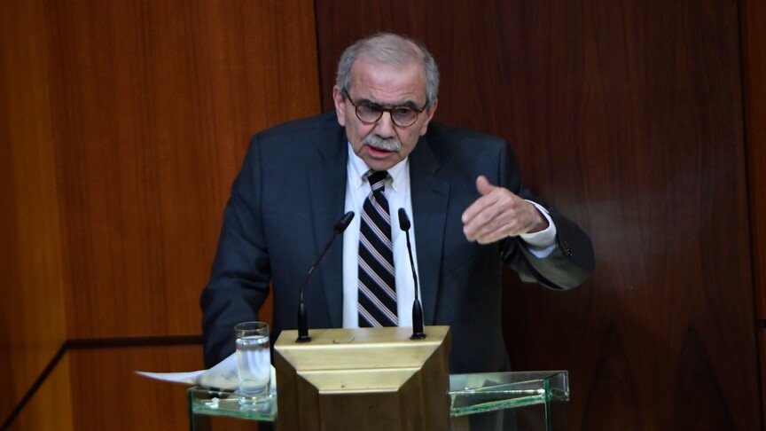 Kryeministri libanez zotohet të rimarrë  çdo centimetër  të tokës së pushtuar dhe të nxisë rimëkëmbjen ekonomike