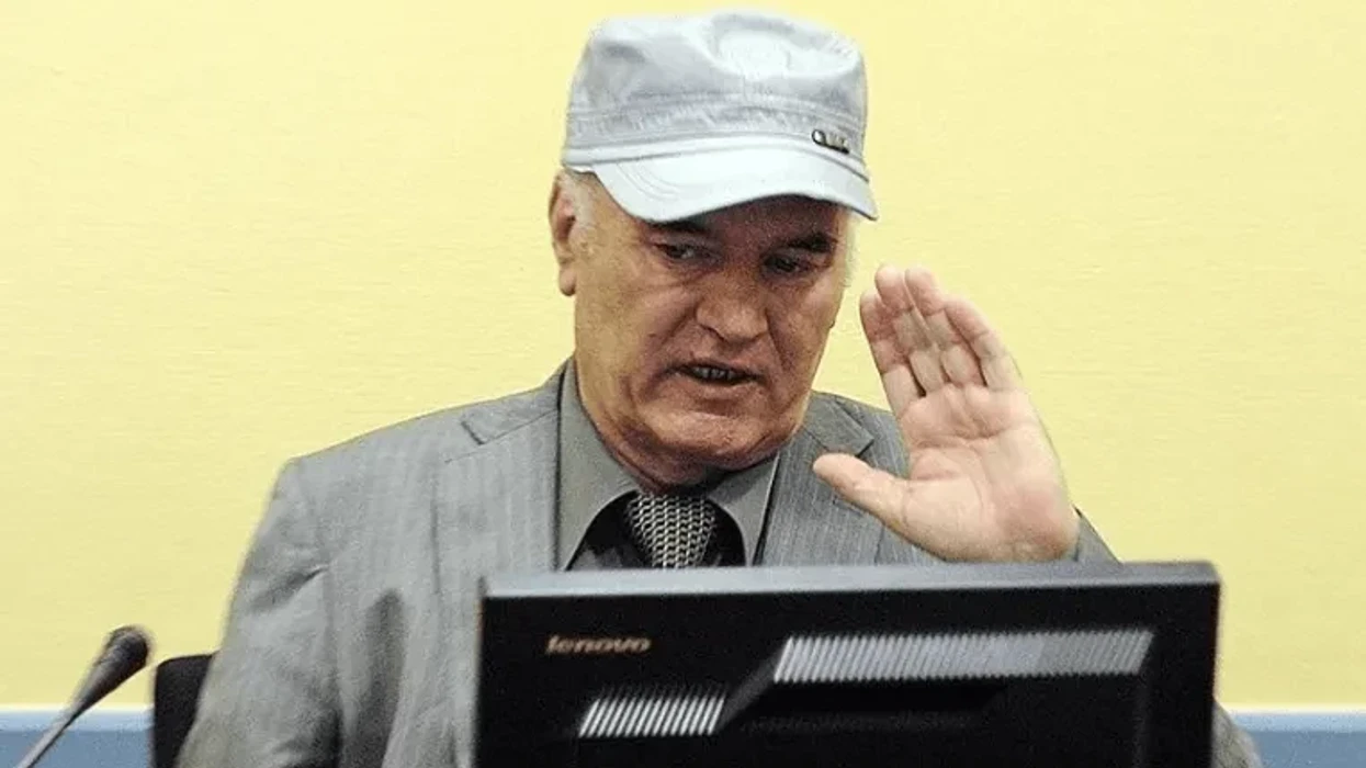 Haga refuzoi lirimin e kriminelit Ratko Mlladiq