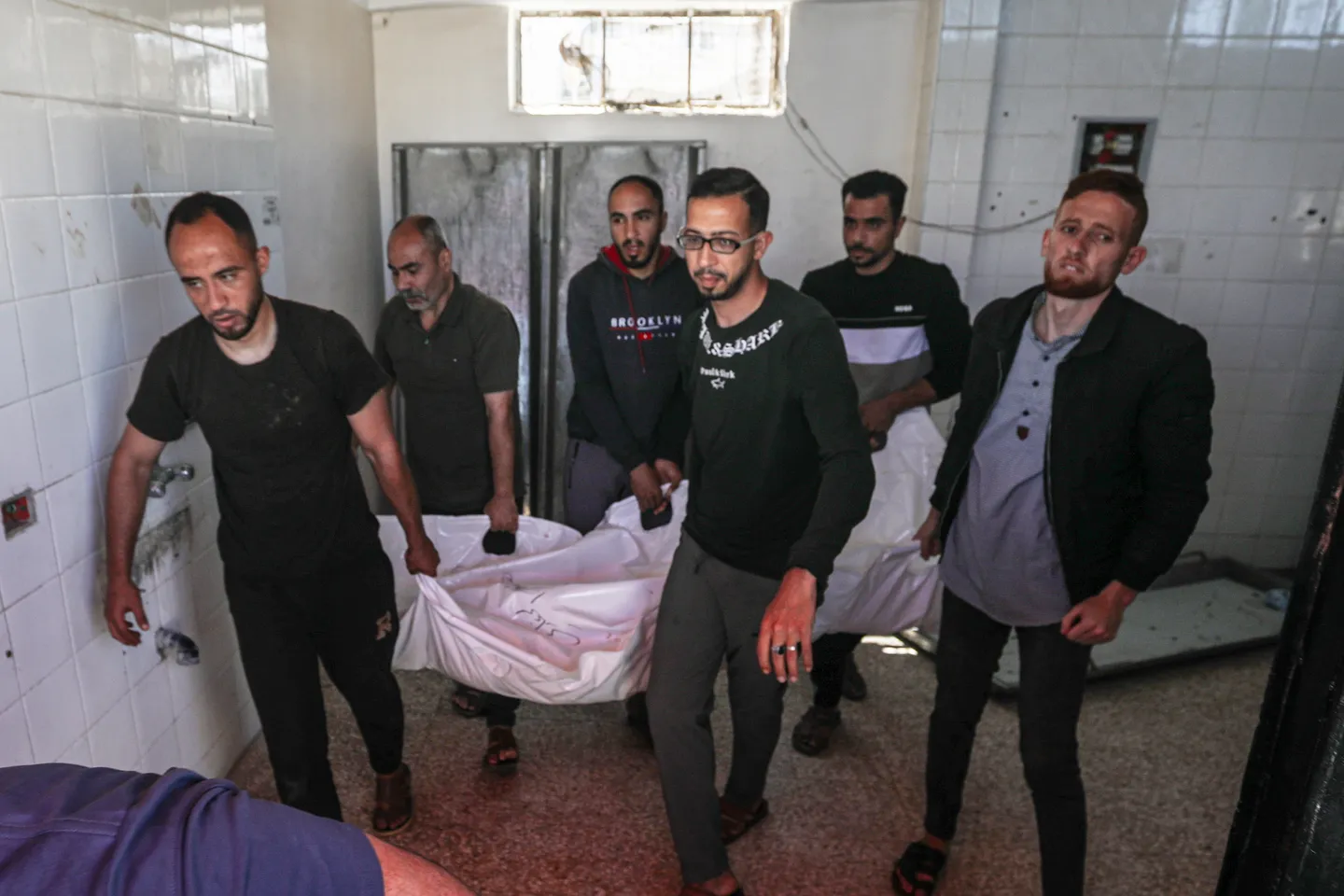 Sulmi izraelit vret katër palestinezë në Gaza  pavarësisht armëpushimit