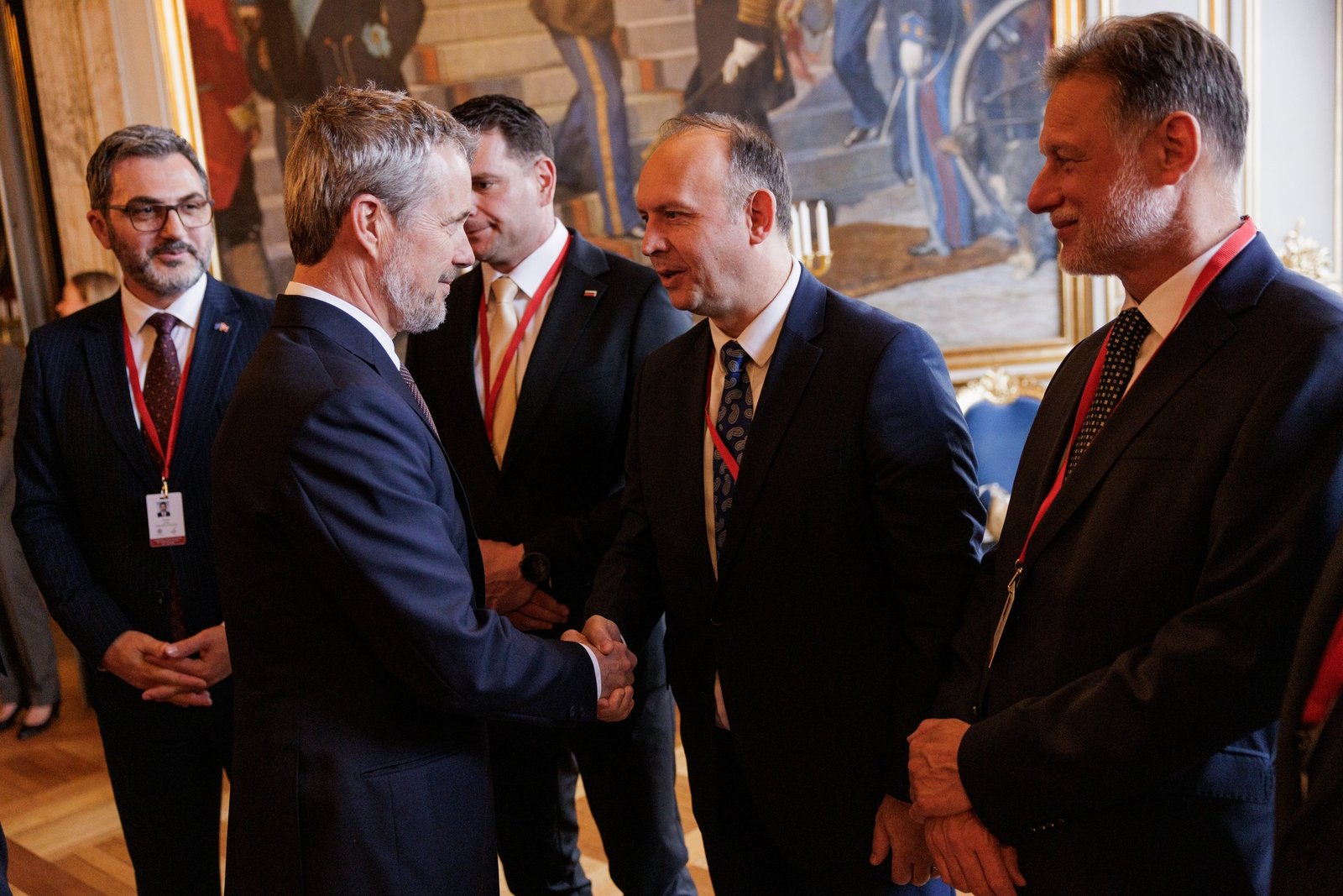 Gashi në kështjellën Christiansborg  pjesë e pritjes me Mbretin Frederik X
