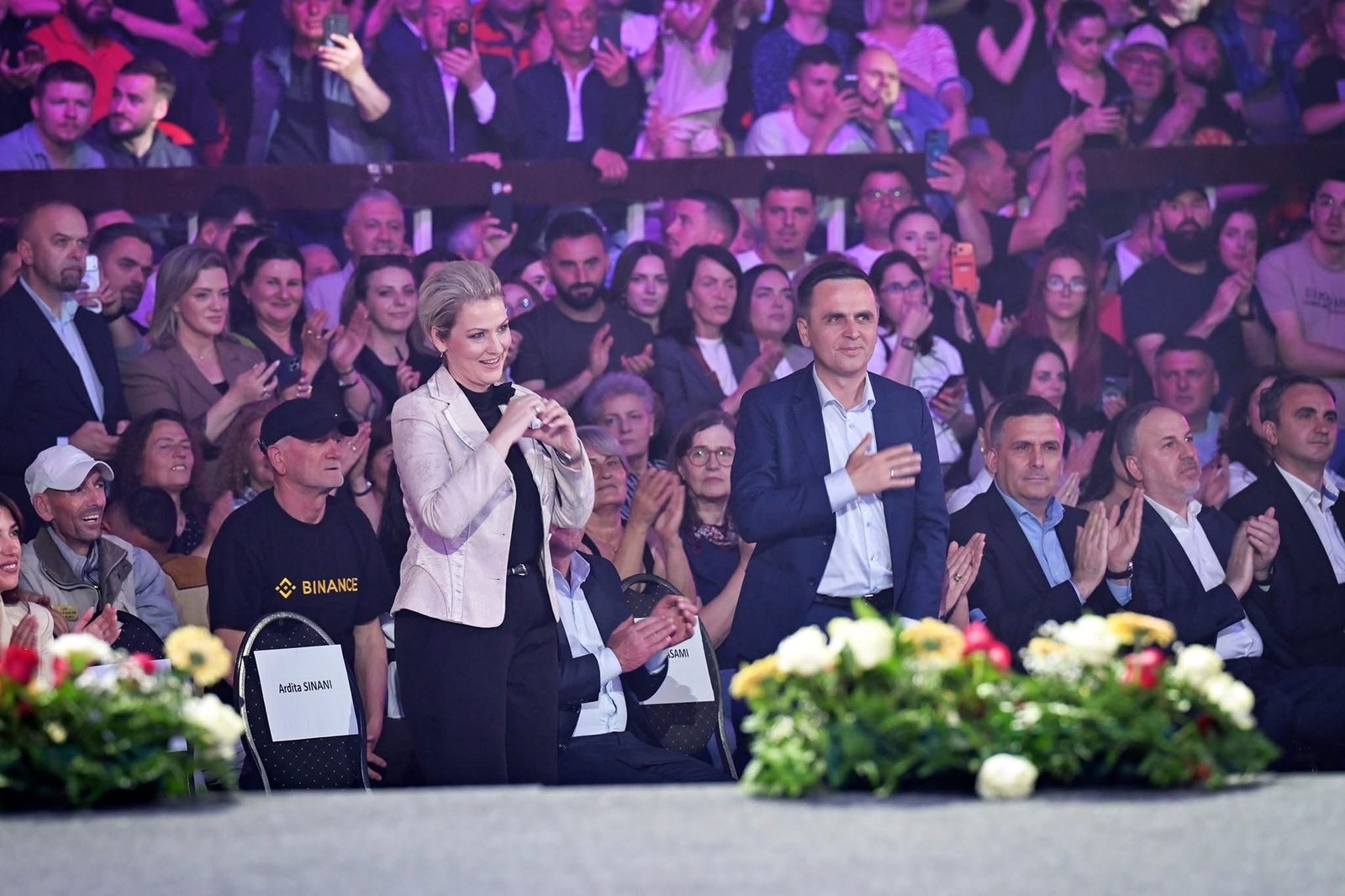 Kasami në mbështetje të Kurtit dhe VV së  VLEN mezi pret të vazhdojë bashkëpunimin me Qeverinë e Kosovës