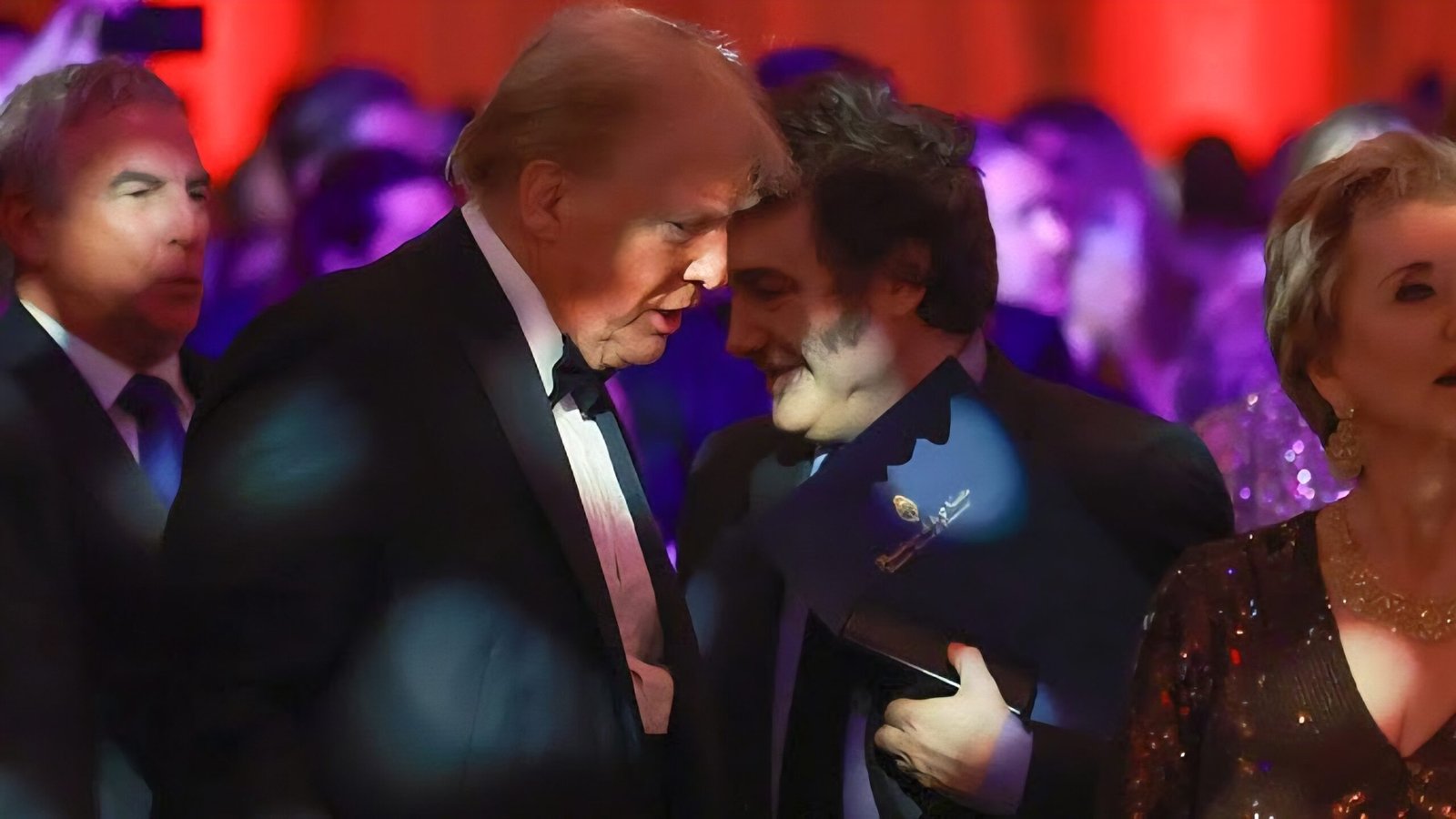 Trumpi përsërit historinë e Nixonit  i dalin përgjimet me Presidentin e Argjentinës