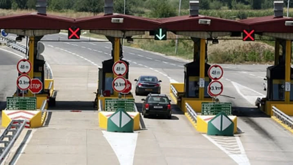 NP  Rrugët Shtetërore  Maqedoni  Nga 15 qershori korsitë MTAG vetëm për etiketa elektronike  hiqet MCard