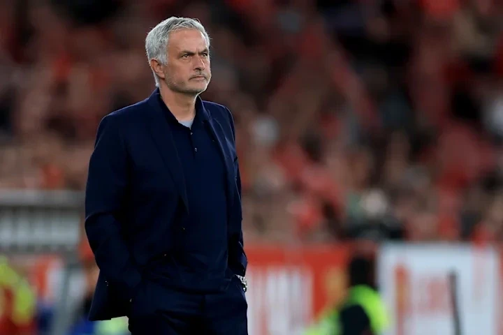 E kryer  Mourinho trajner i Real Madridit