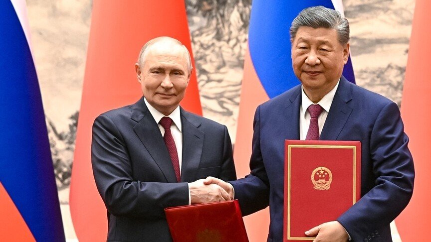 Rusia dhe Kina nënshkruajnë 20 dokumente që përfshijnë ekonominë  energjinë  transportin dhe bashkëpunimin global
