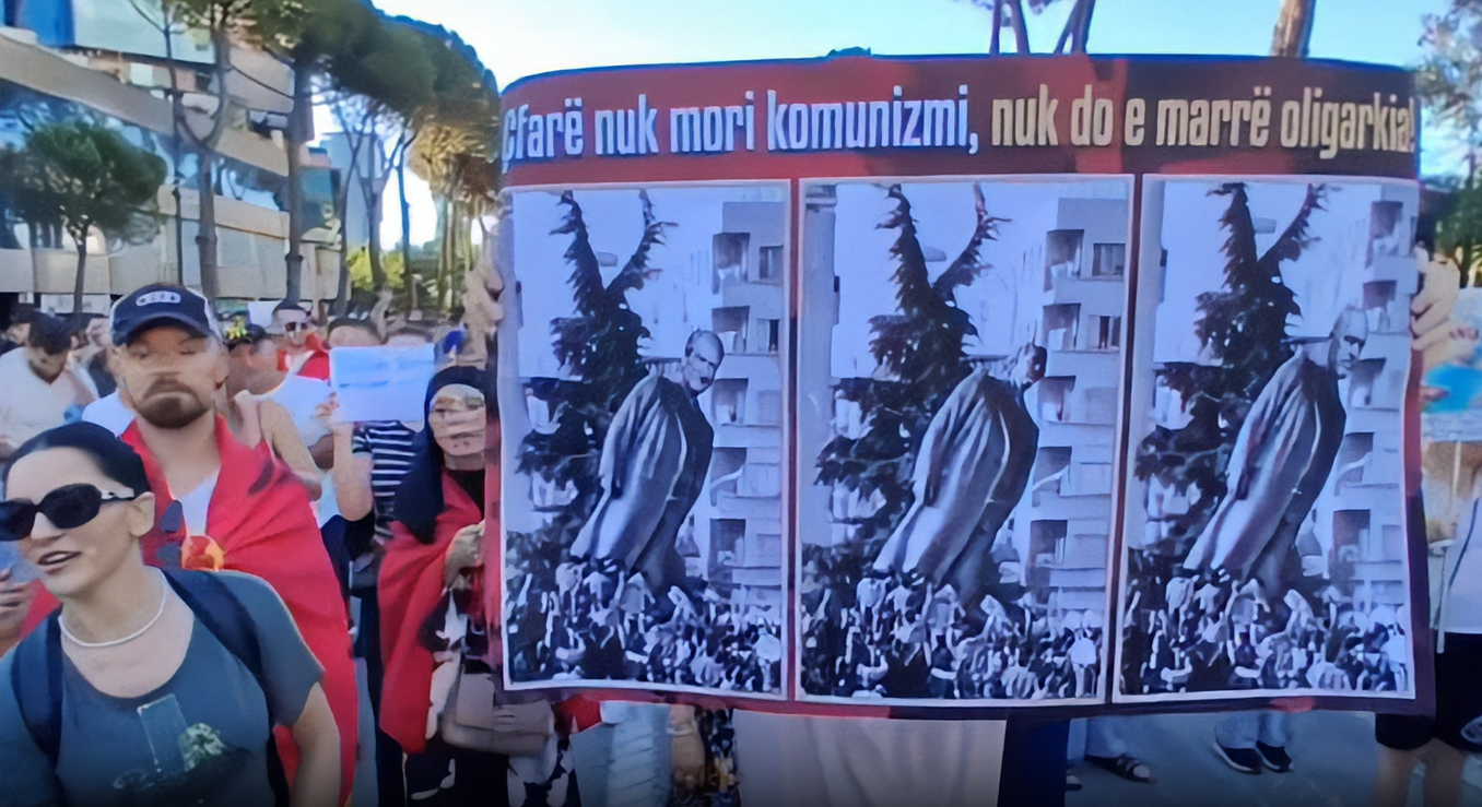 Dita e 13 të e protestës në Shqipëri   Rama o tradhtar  jep dorëheqjen sa më parë 