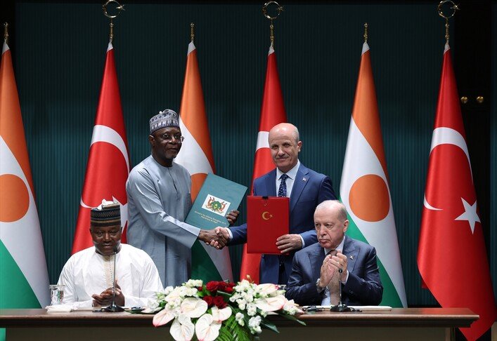 Turqia dhe Nigeri nënshkruajnë marrëveshje bashkëpunimi pas bisedimeve në nivel presidencial