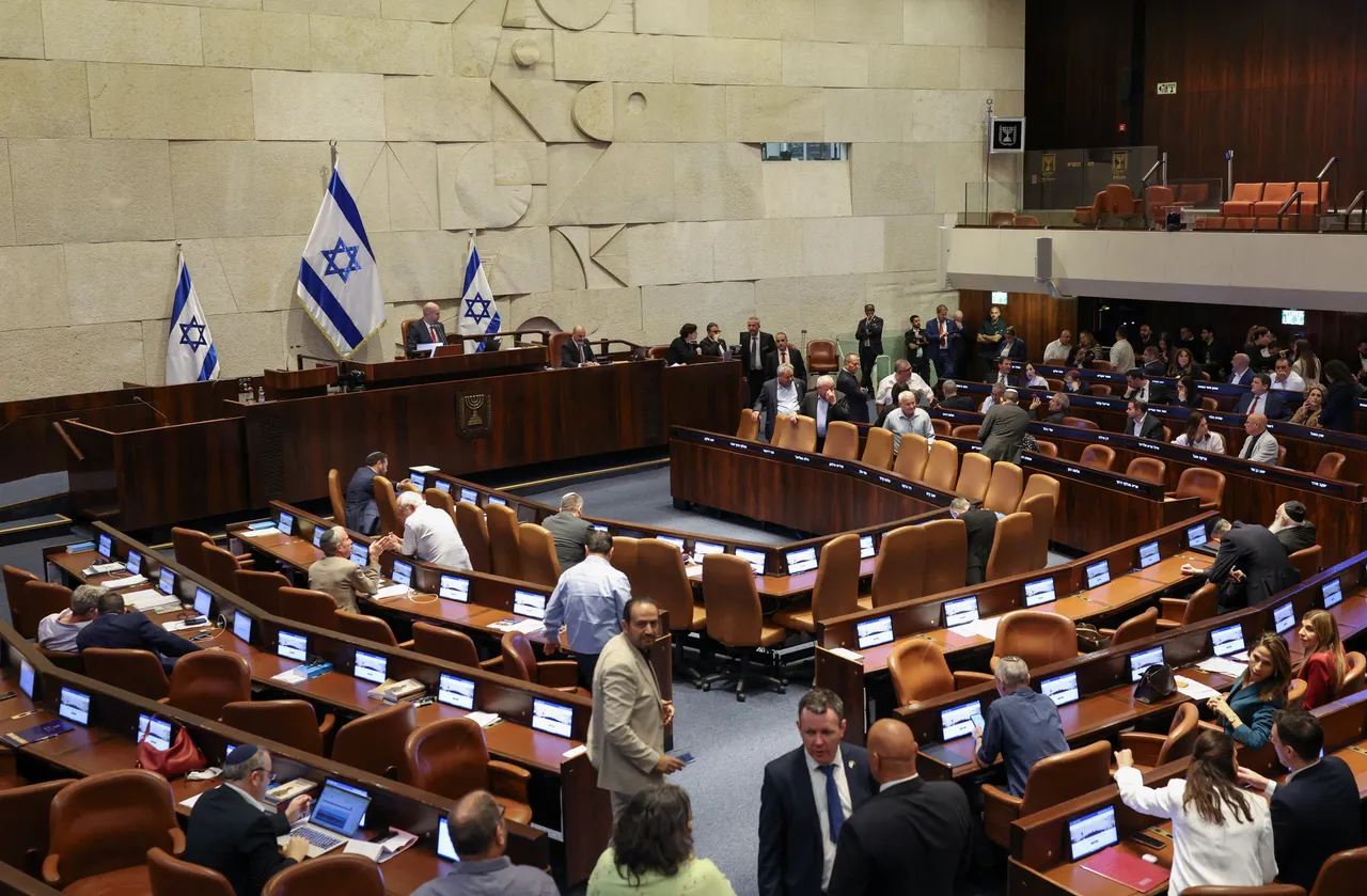 Izraeli miraton konfiskimin e të ardhurave doganore palestineze