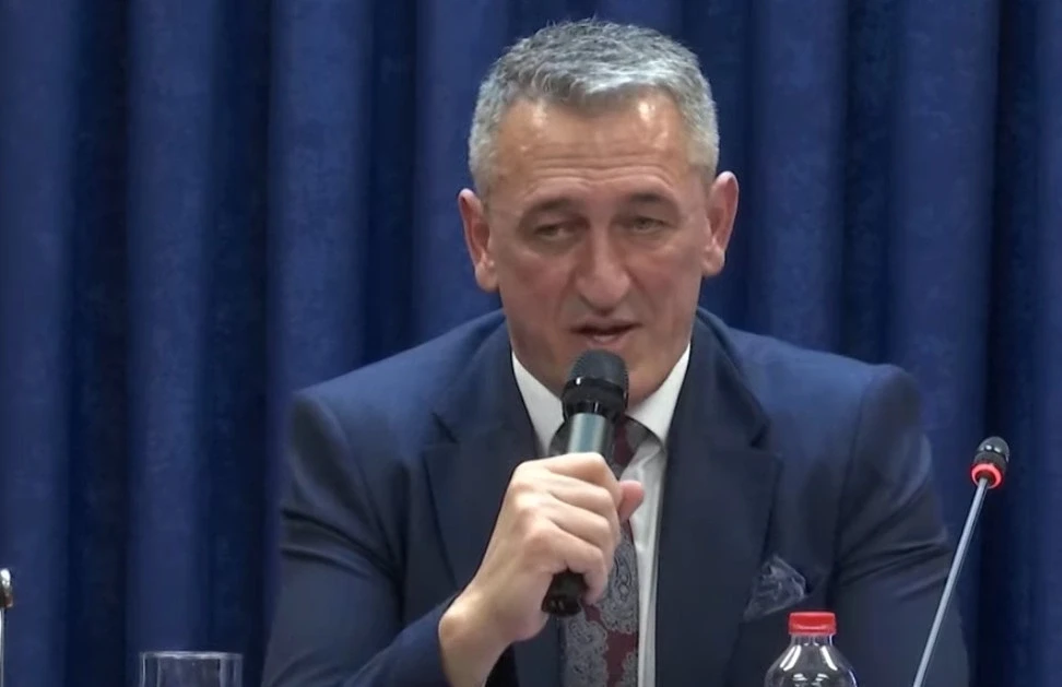 Rashiq  Serbët iu nënshtruan presionit e shantazhit nga Lista Serbe
