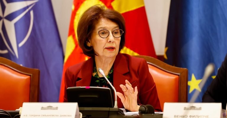 Siljanovska Davkova sot në Sofje  takim dypalësh me Jotovën dhe Haxhiun në margjinat e samitit