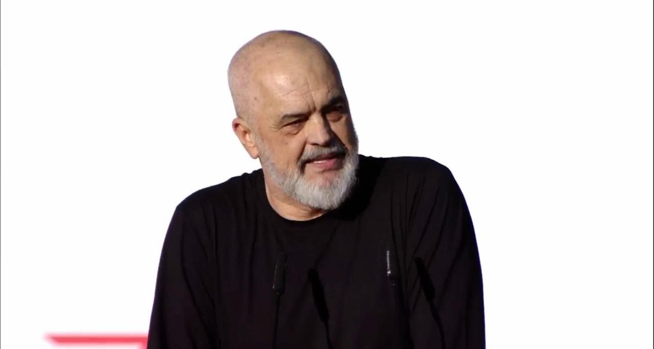 Rama për protestat në Shqipëri  Gurë vijnë edhe nga Kosova dhe Tetova