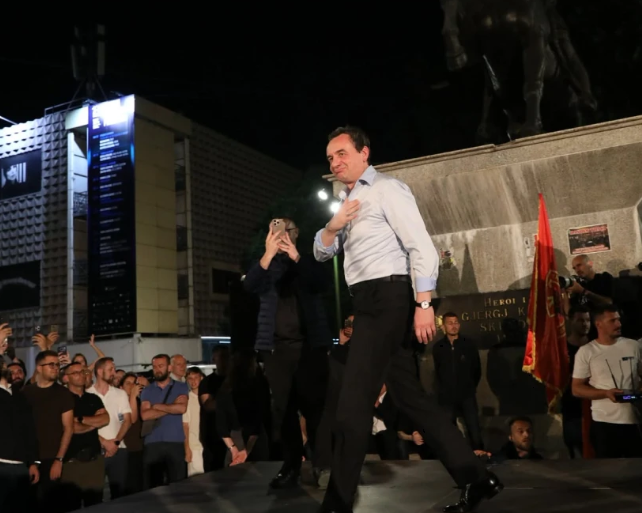 Albin Kurti shpall fitoren  Kjo është dekada e Vetëvendosjes