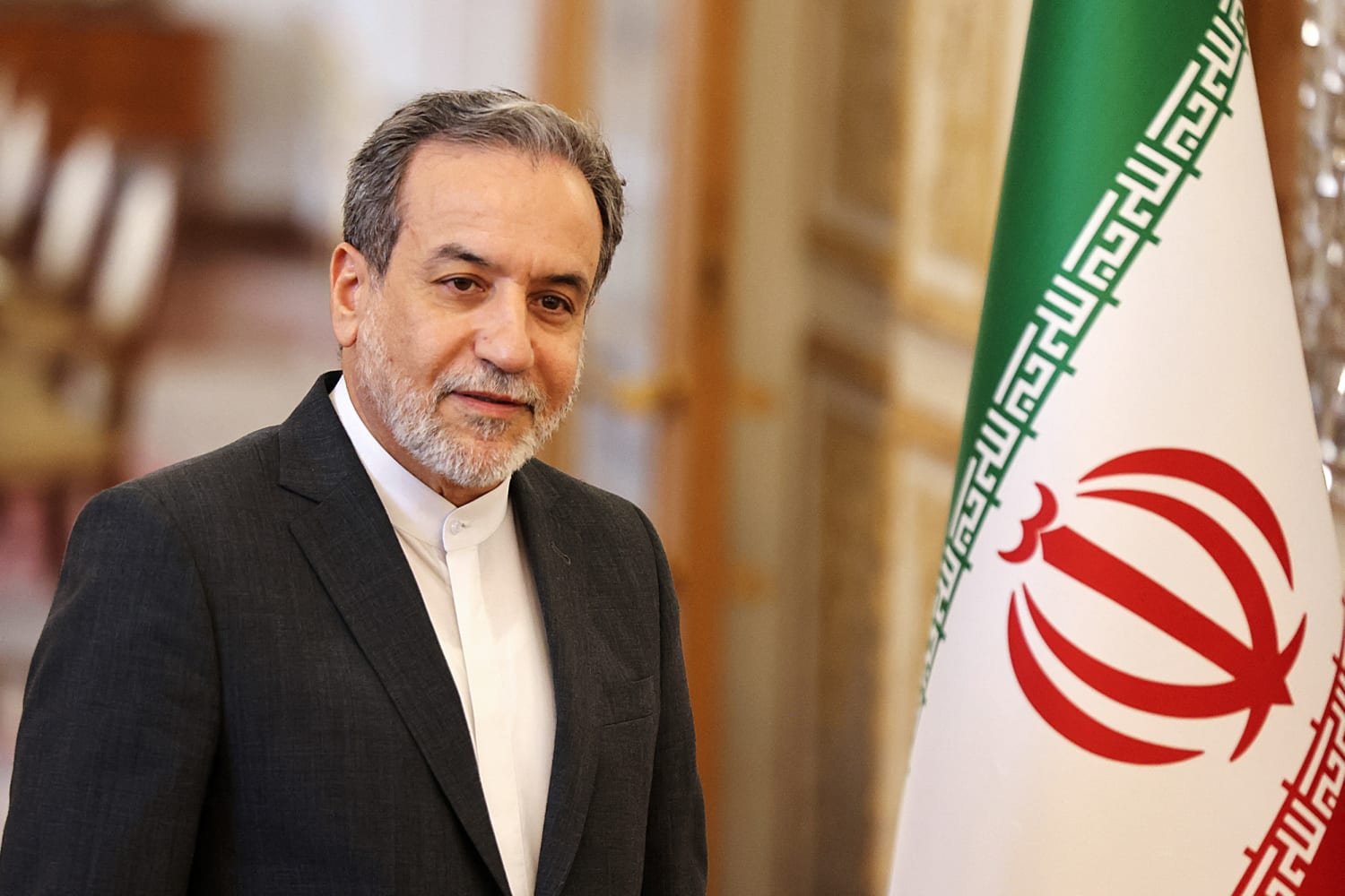 Araghchi bisedë telefonike me ministrin e Jashtëm të Katarit  në fokus përpjekjet për ndërmjetësim në luftë