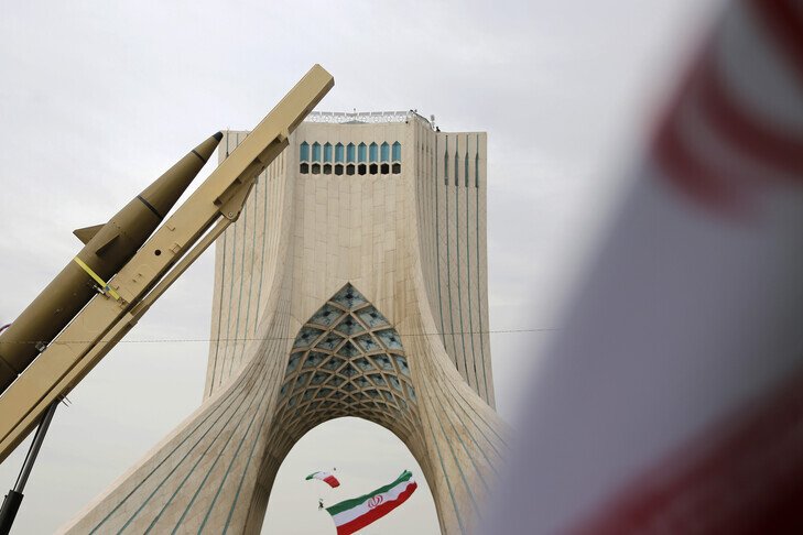 Ushtria iraniane paralajmëron Izraelin për vazhdimin e sulmeve në Libanin jugor
