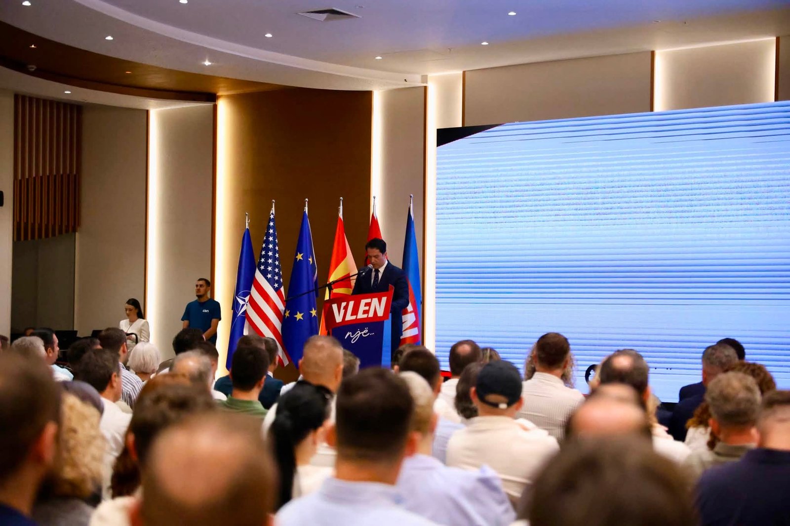 VLEN  Sot shënuam dy vite qeverisje nën moton  Transparencë dhe llogaridhënie 