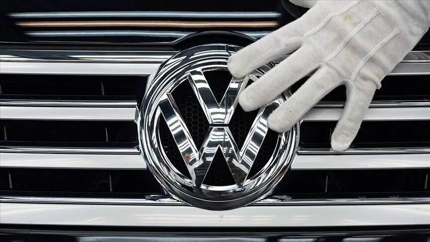 Tensionet rriten në  Volkswagen   punëtorët kërkojnë qartësi për mbylljet e fabrikave