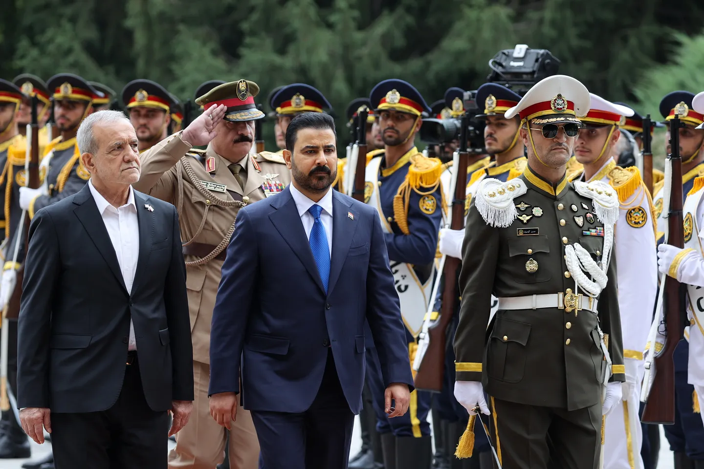 Kryeministri irakian realizon vizitën e parë zyrtare në Iran që nga marrja e detyrës