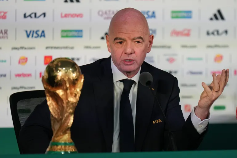 FIFA mbron planin e investimeve  Askush nuk po e shet futbollin  konsultimet do të vazhdojnë
