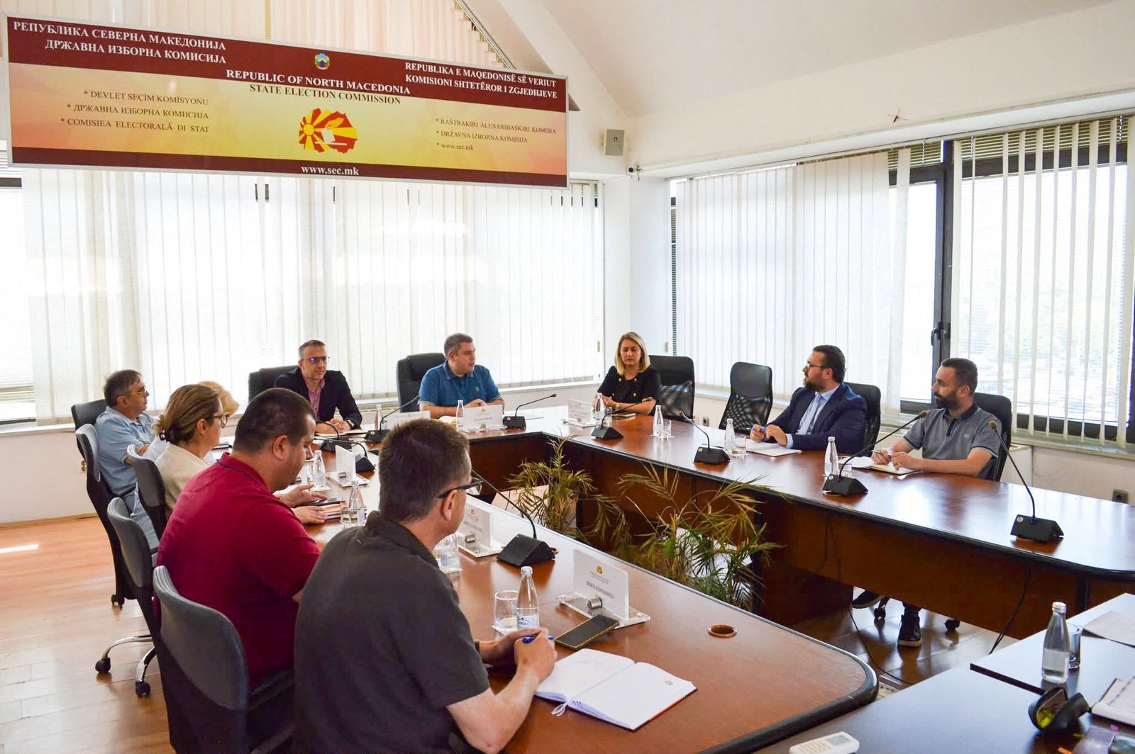 Faton Fazliu takon kryetarin e KSHZ së  në fokus bashkëpunimi ndërinstitucional