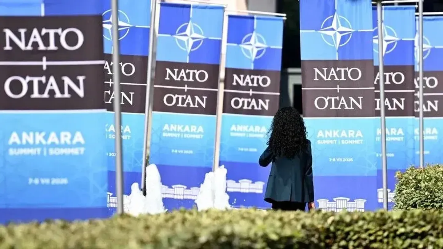 Shpenzimet e mbrojtjes të NATO s parashikohen të kalojnë 1 8 trilion dollarë në vitin 2026