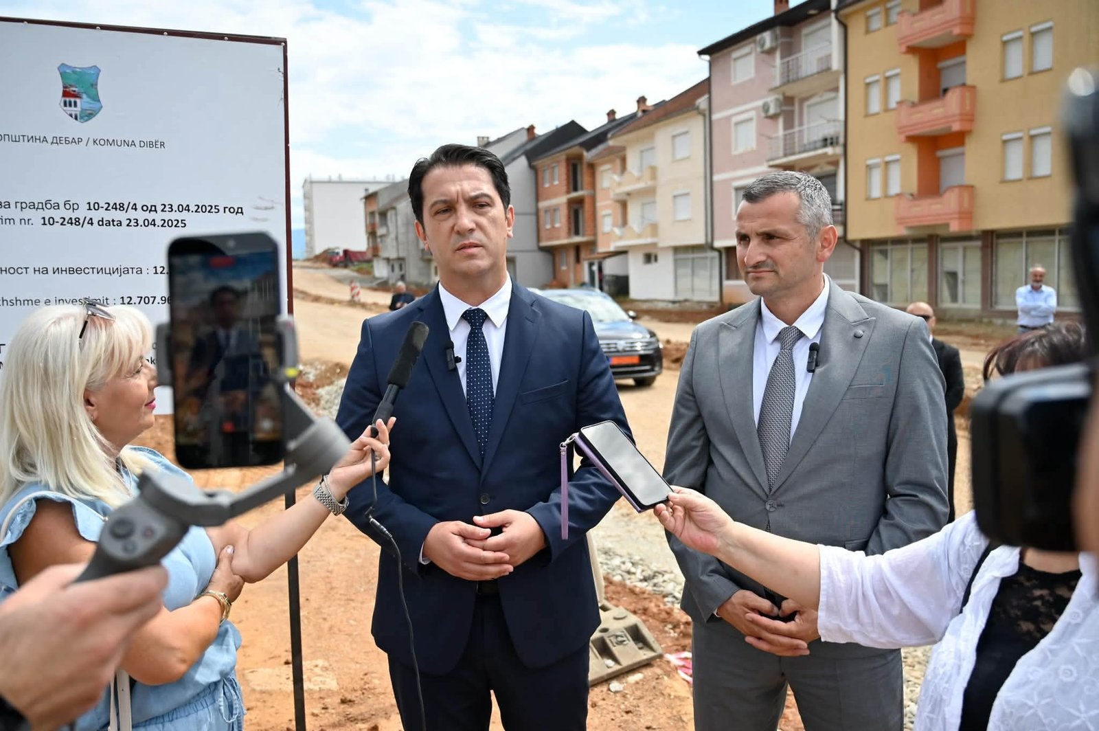 Bekim Sali  Në Dibër po ndërtohet një bulevard i ri modern  investimet po japin rezultat