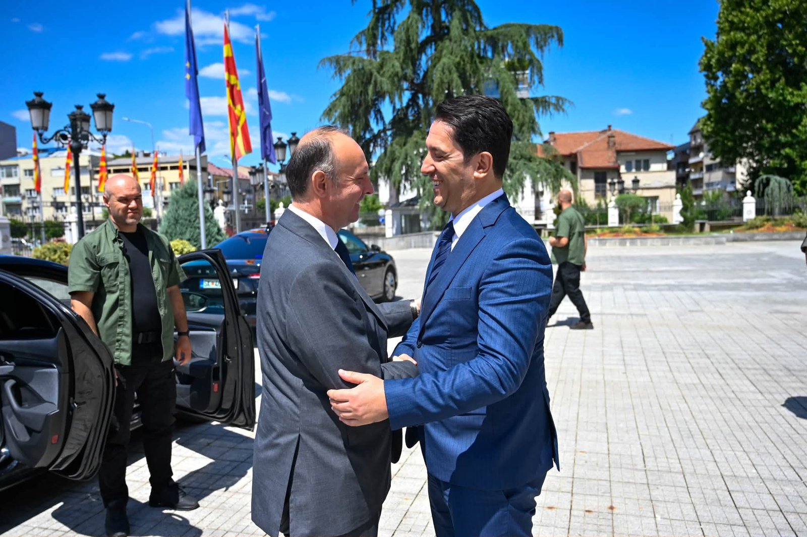 Zv kryeministri Sali pret kryeparlamentarin Gashi në Qeveri  në fokus reformat dhe rruga drejt BE së