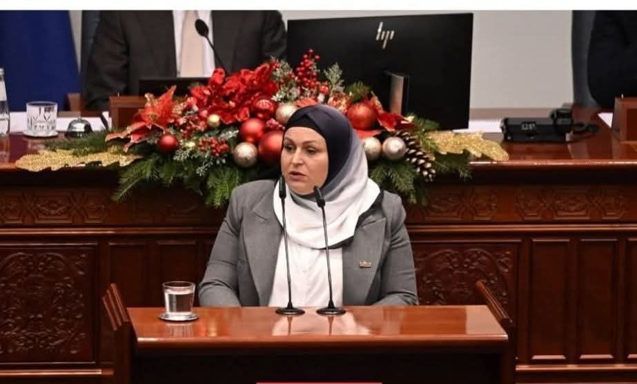 Saliu  Srebrenica na kujton se heshtja nuk është përgjigje dhe se kujtesa është përgjegjësi e çdo brezi