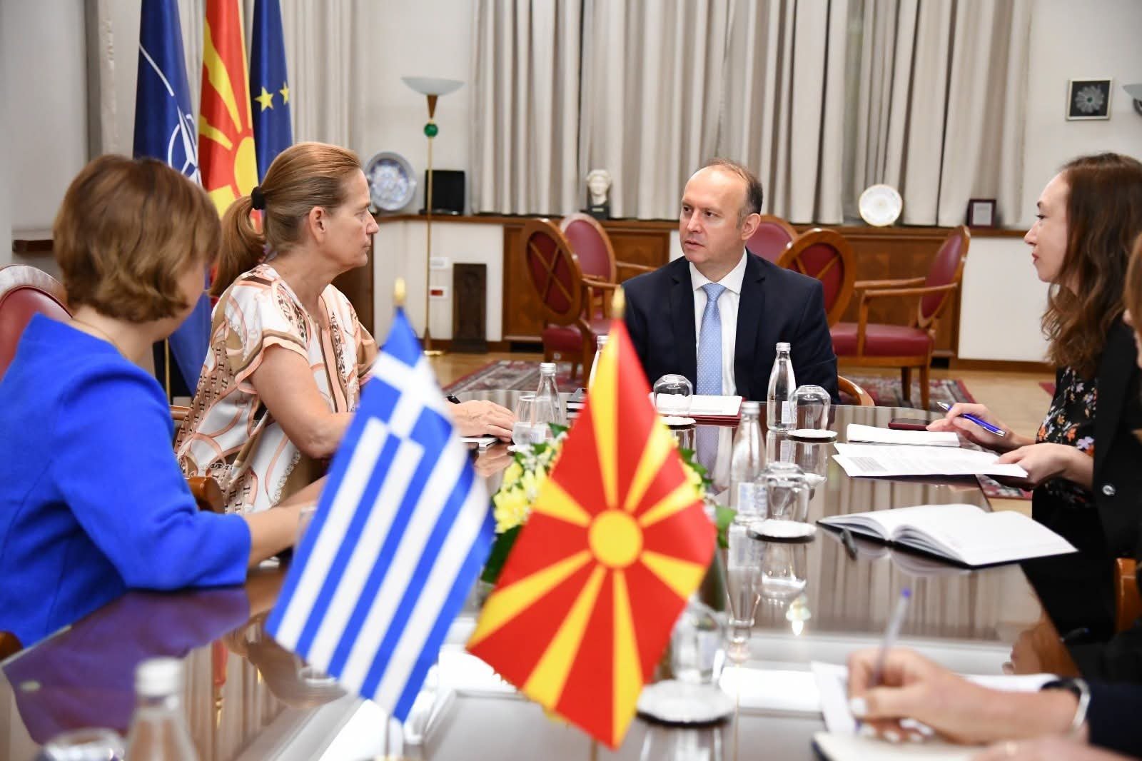 Takim lamtumirës me ambasadoren greke  Gashi falënderon Athinën për partneritetin
