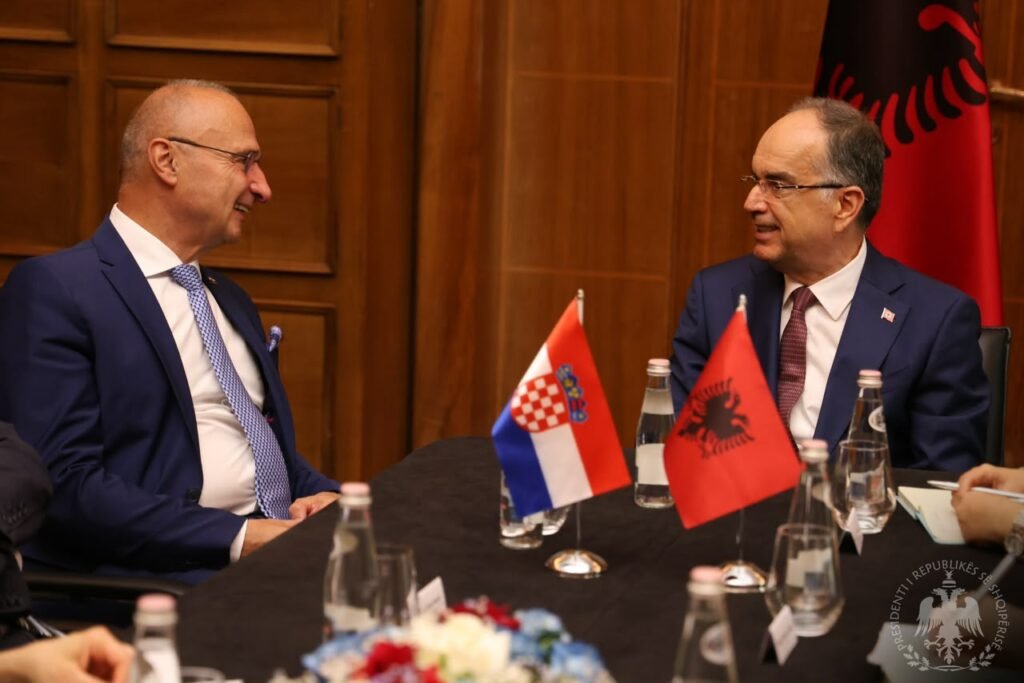 Presidenti Begaj takon ministrin kroat  vlerëson mbështetjen për Shqipërinë dhe Kosovën