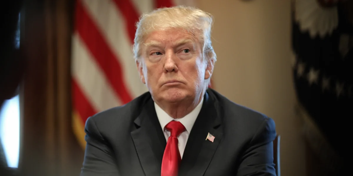 Trump pezulloi sulmet ndaj Iranit  Po i japim një shans diplomacisë  por koha po mbaron