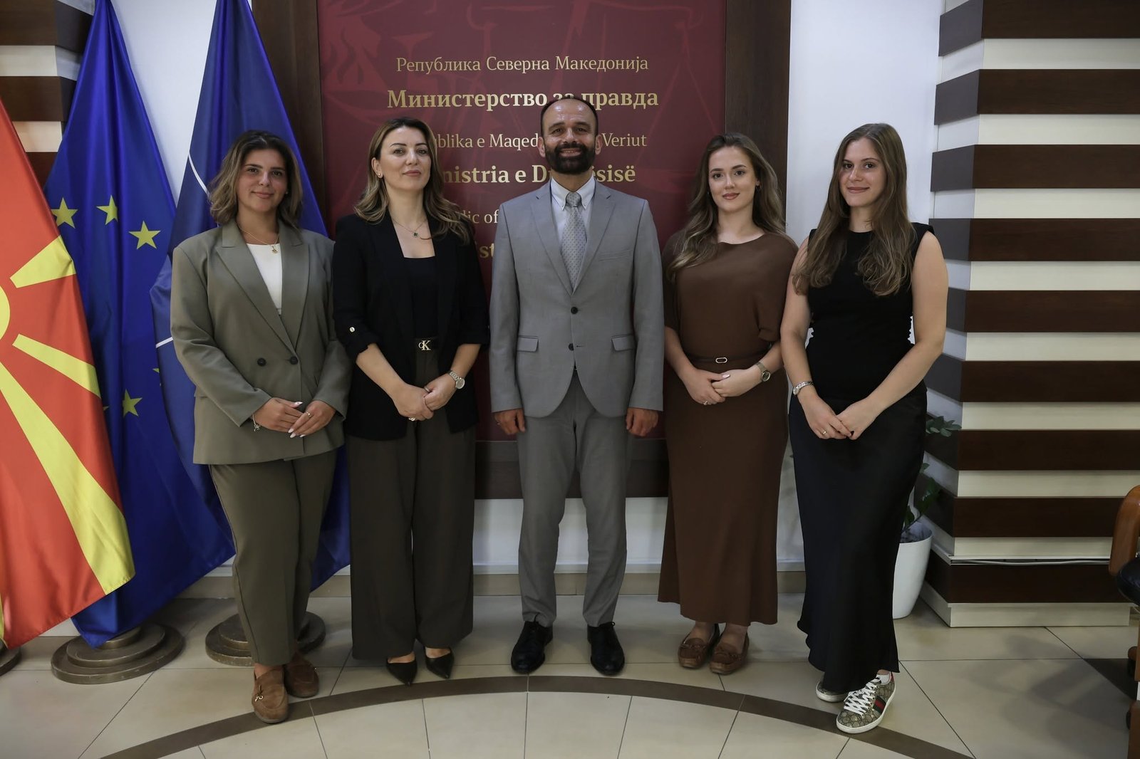 Pas dy vitesh  studentët shqiptarë të juridikut priten në Ministrinë e Drejtësisë
