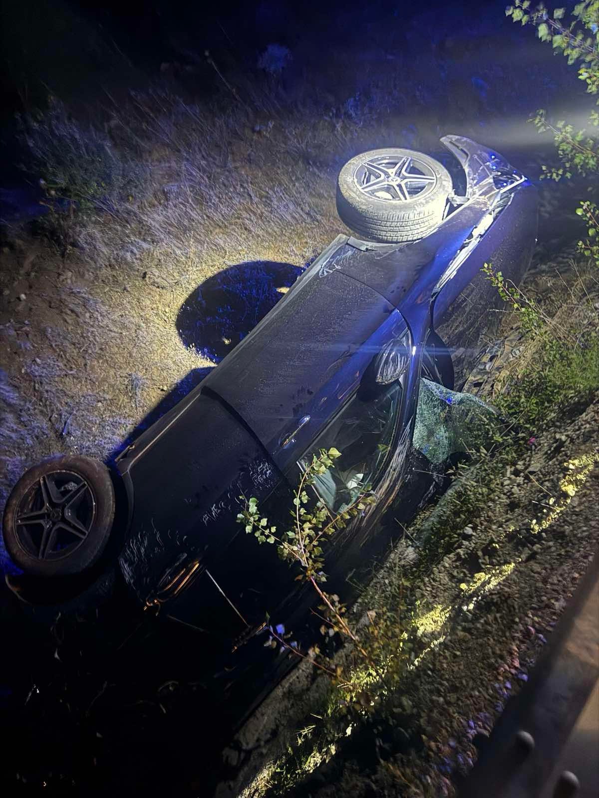 LAJMI I FUNDIT  Gjenden të vdekur të tre pasagjerët e makinës Merceses me targa gjermane