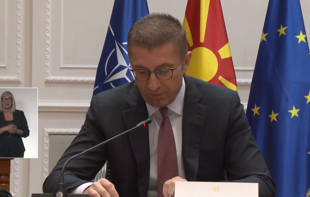 Mickoski  Autostrada Shkup Bllacë u premtua nga çdo qeveri  ne po e ndërtojmë