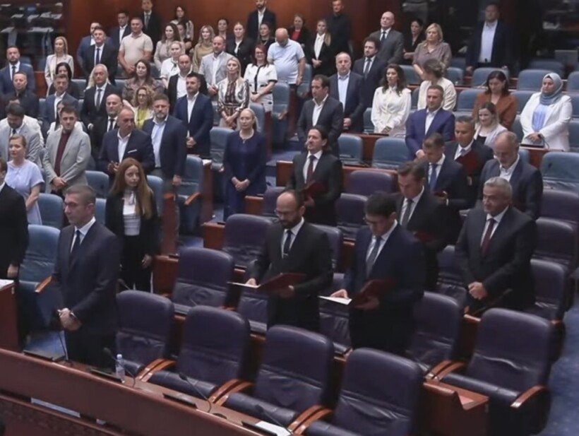 Rikonstruimi i Qeverisë kalon në Kuvend  zgjidhen ministrat e rinj
