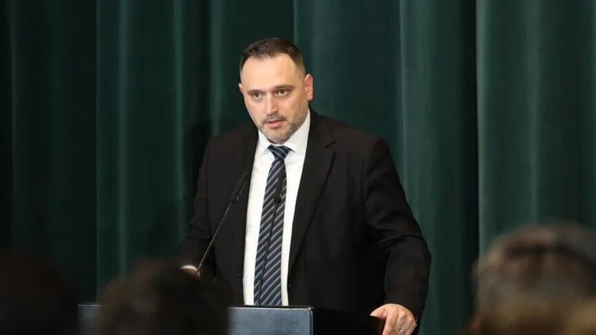Ministri Nufi  Shqipëria do të ketë një përfaqësi në Gaza  fillimisht me oficerë shtabi