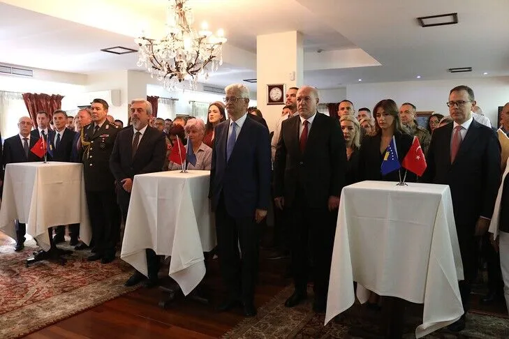 Kosovë  shënohet përvjetori i 10 të i përpjekjes së dështuar për grusht shteti në Turqi