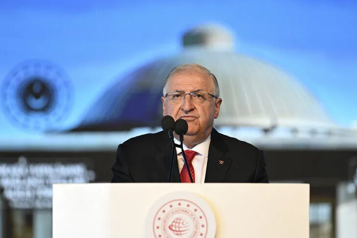 Turqia mirëpret rritjen e shpenzimeve të mbrojtjes nga aleatët  i kërkon NATO s që t i kthejë zotimet në aftësi