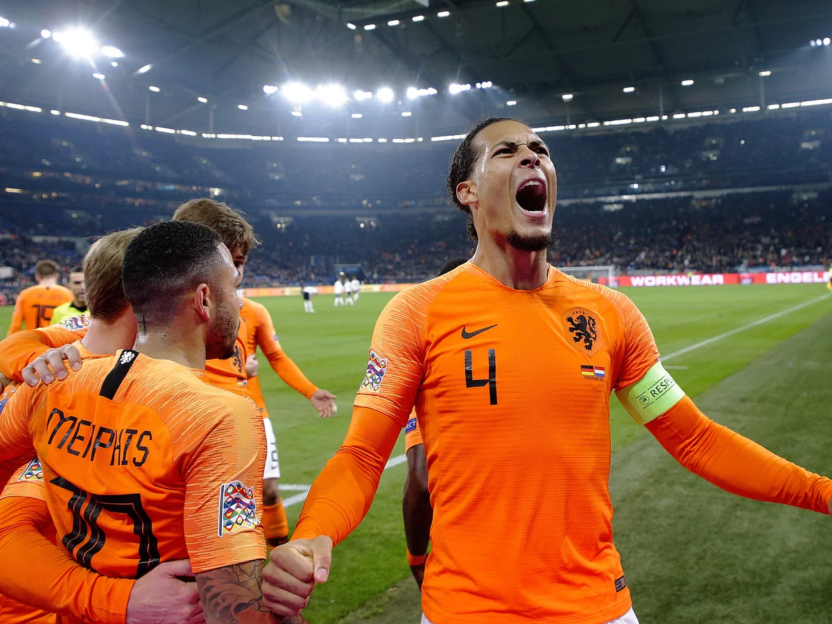 Shpërthen kritika në Holandë  Kapiteni Van Dijk shkatërroi futbollin holandez